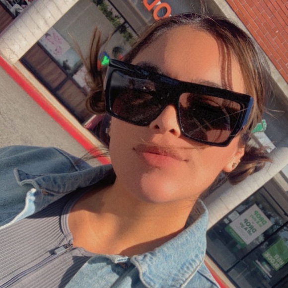 laylaflores128
